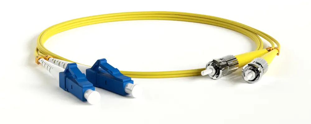Патч-корд FC-S2-9-SC/UR-SC/UR-H-3M-LSZH-YL волоконно-оптический (шнур) SM 9/125 (OS2), SC/UPC-SC/UPC, 2.0 мм, simplex, LSZH, 3 м Hyperline